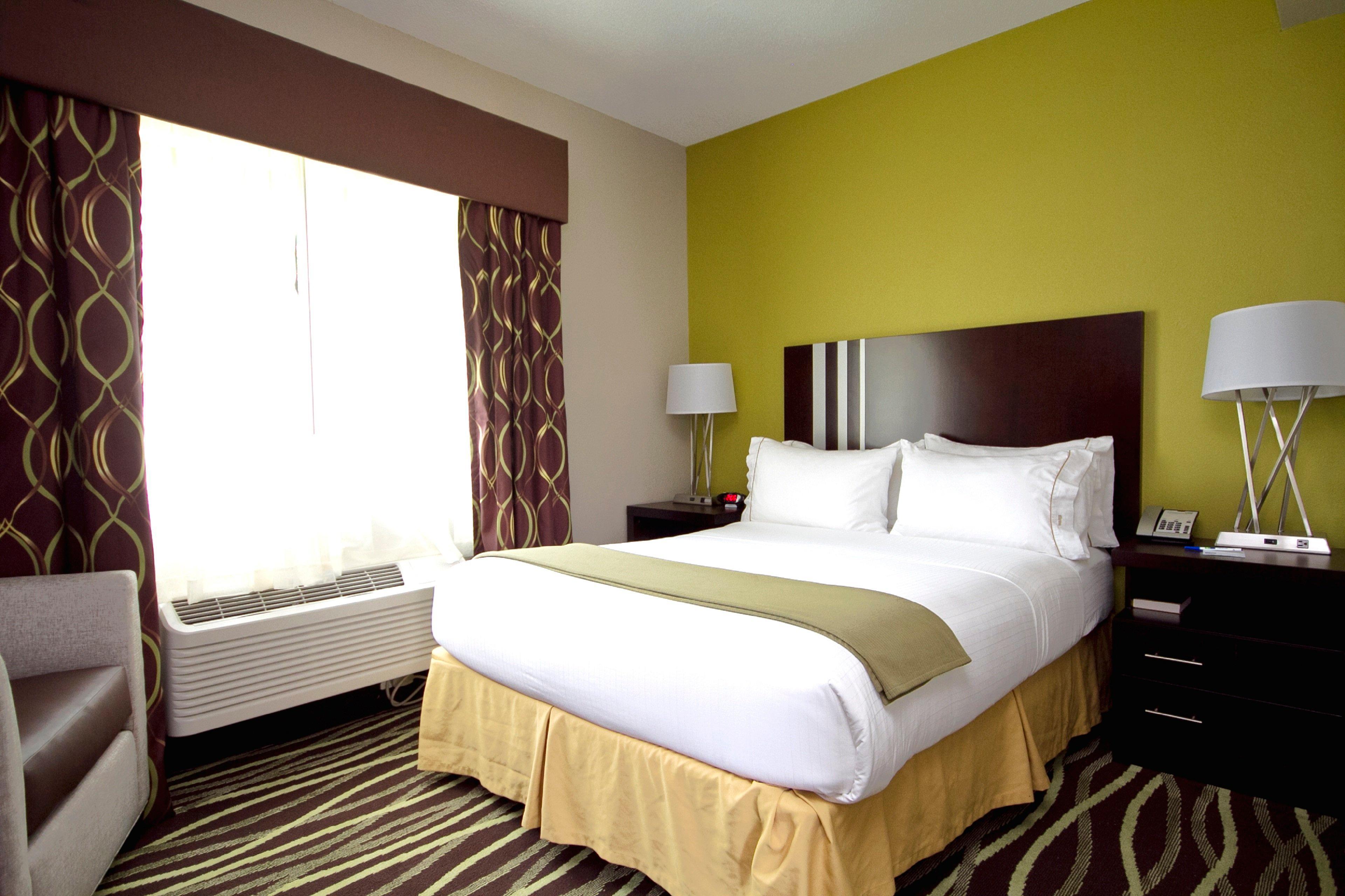 Holiday Inn Express Adrian By Ihg Exterior photo